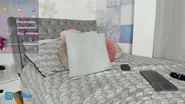 Islaa_Bluee's Live XXX Chat