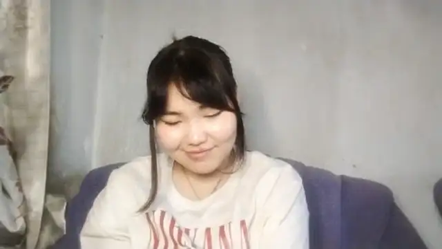 MollyAsian's Live XXX Chat