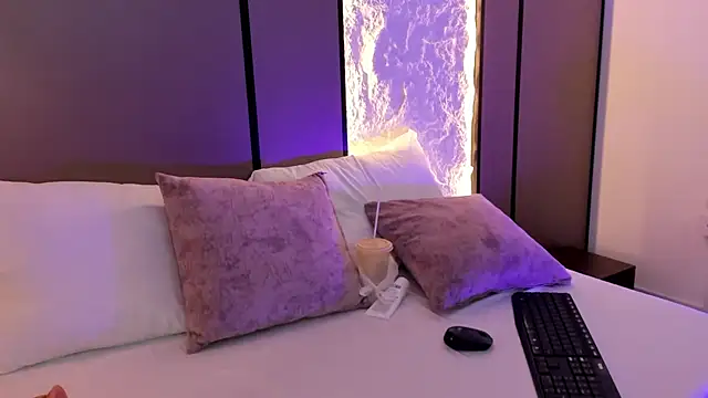 XXX chat uživo modela ariadna_boneville