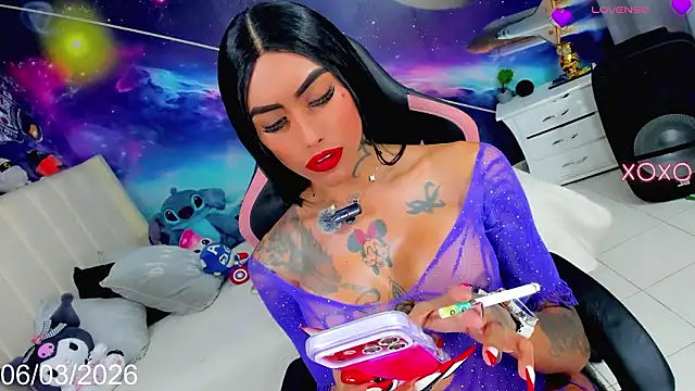 Nella_Dolls: онлайн-секс-чат