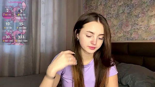 LoraDavi live XXX chat