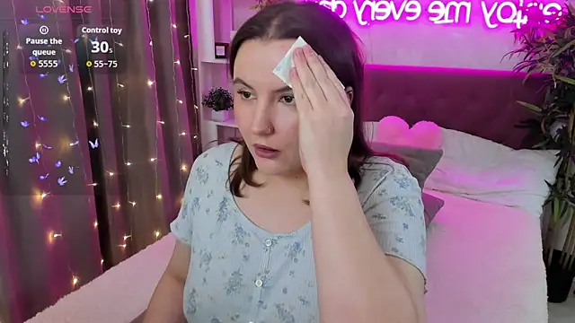 Chatroom XXX en direct de FeralPeach