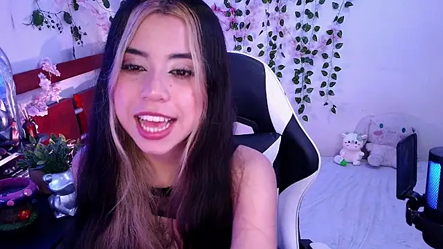 Kittyuwu_ Obrolan Langsung XXX