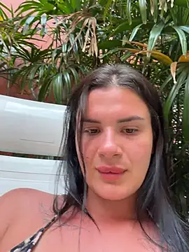 MiraReach Live XXX-Chat