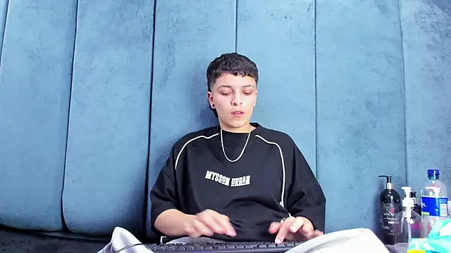 Megan_Thompson_ 现场XXX聊天