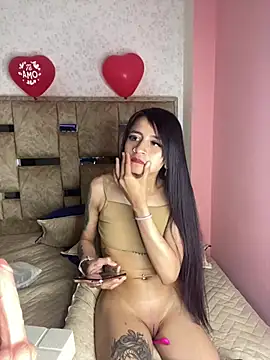Lauraaa_pink18 Webcam-Show