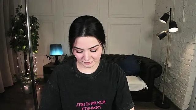 Dark_Moni's Live XXX Chat