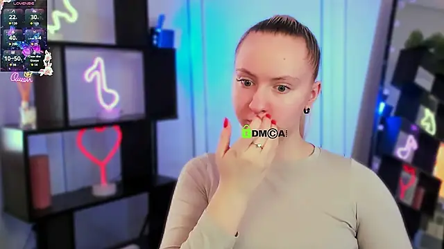 mila_glow1's Live XXX Chat