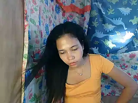 XXX chat uživo modela PinaySkinnyGirl