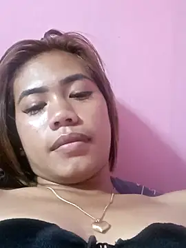 Chat +18 de Cutie_body11 ao vivo