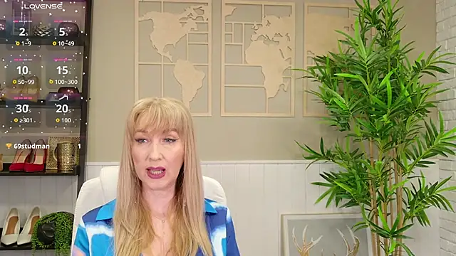 LadyLeea 网络视讯表演