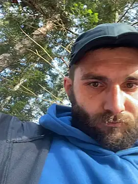 KAMIL3119のライブXXXチャット