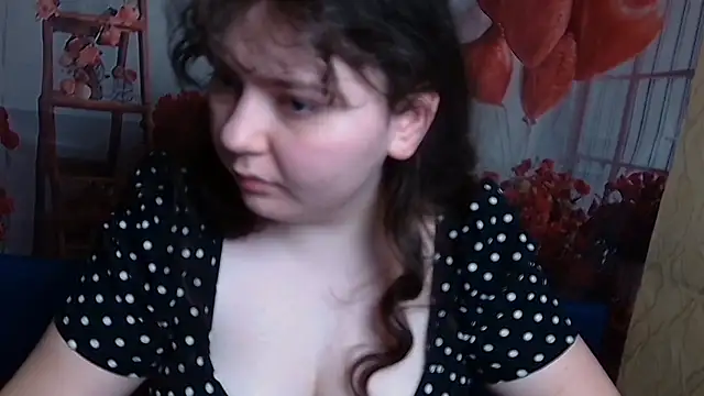 NeonilaLisova's Live XXX Chat