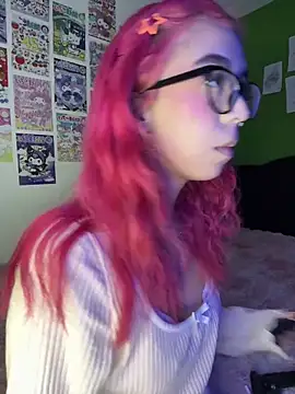 Valen-Foxx1 Show in webcam