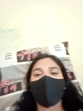 Mahira-- Show in webcam