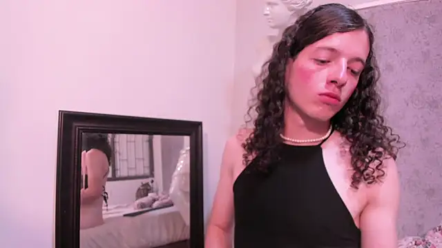 BrittneyBanks – Naživo XXX chat