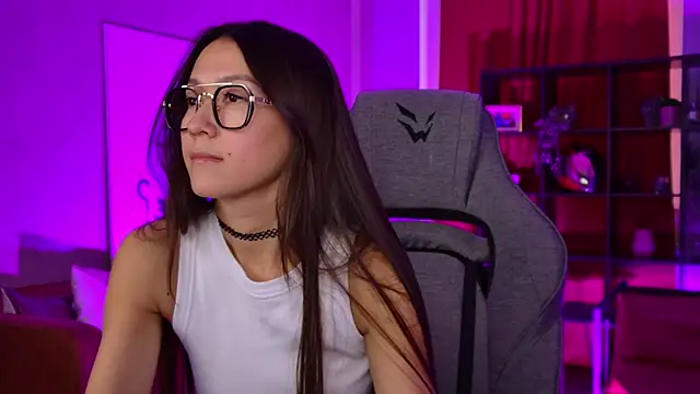 Chatroom XXX en direct de LanaBaker