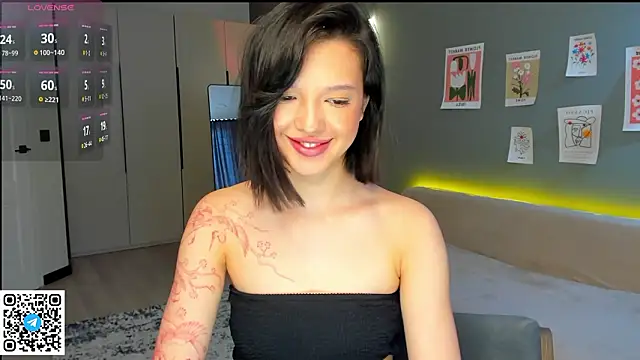 RikoAsada élő XXX-chatje