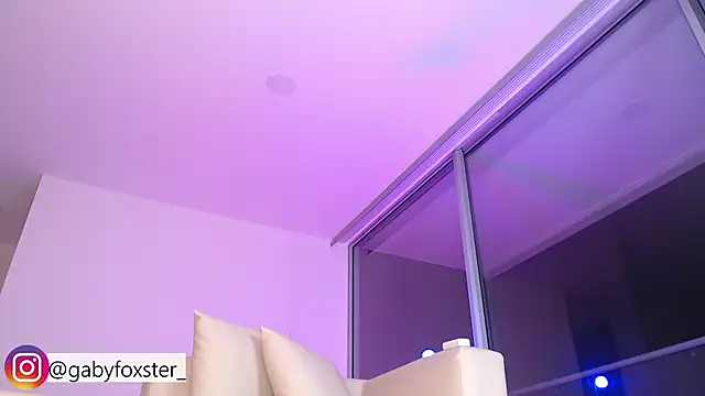 Chatroom XXX en direct de gabyfoxster