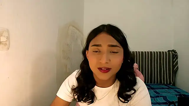 Miss_noah18 – webcam-show