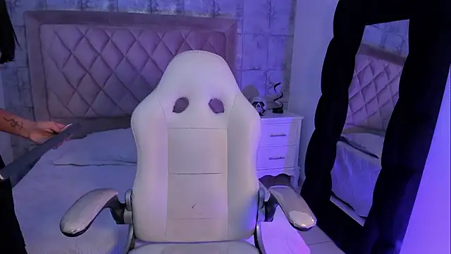 دردشة VictoriaMonroee_ الجنسية المباشرة