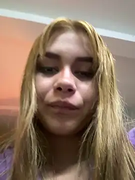 Czat XXX na żywo – Scarlett_fox__