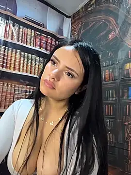 AntonellaStorm_ 现场XXX聊天