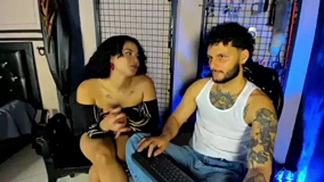 دردشة Twisted_Fantasy الجنسية المباشرة