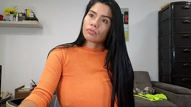 Онлайн чат XXX Alondra_fetish