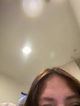 NamiNaeのライブXXXチャット