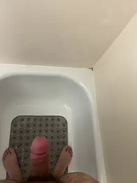 yododav28: διαδικτυακό σόου στην κάμερα