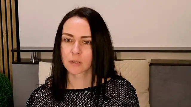 DitaNoir: онлайн-секс-чат