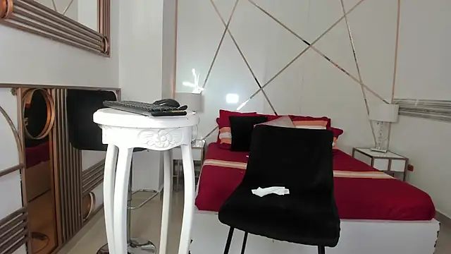 Chat XXX ao vivo de Swan_Duchess