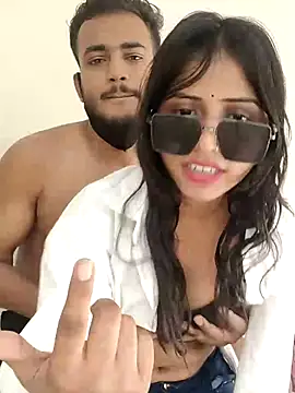 Show de crazy_bebs na webcam