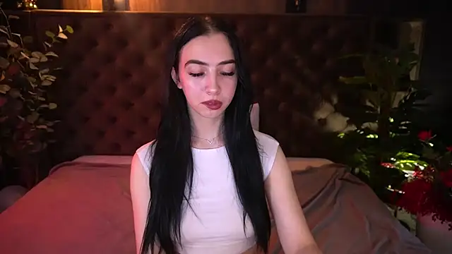 แชท XXX สดของ WildKittenX_