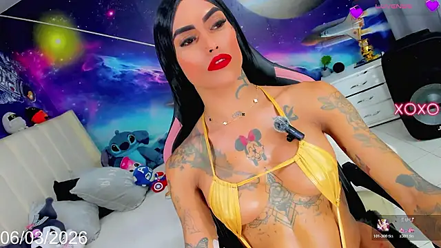 Nella_Dolls 现场XXX聊天