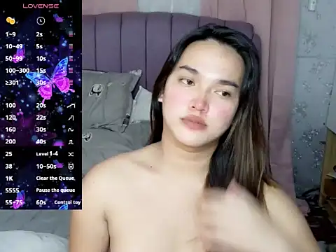 MoaningKylie 웹캠 쇼