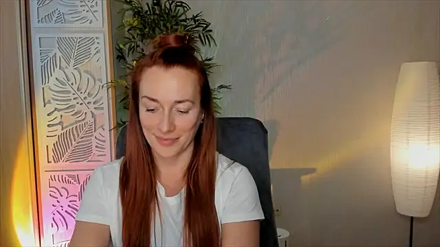 RebeccaMartinez Adlı Modelin Canlı XXX Sohbeti