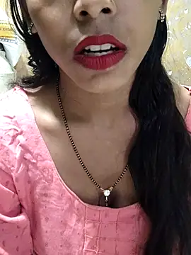 Itz_Aisha__ 即時 XXX 聊天