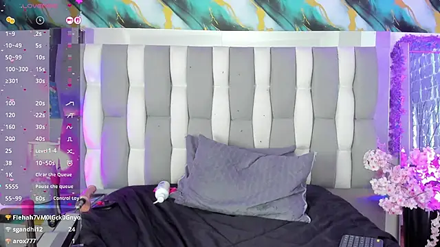 Chat +18 de IsaDiiaz ao vivo