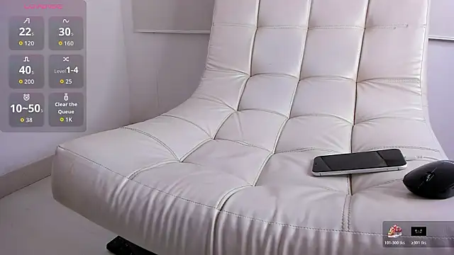 Aaron_Tate – Naživo XXX chat