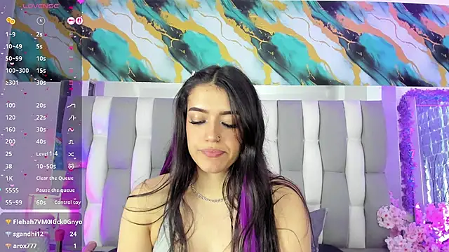 Chat XXX en directo de IsaDiiaz