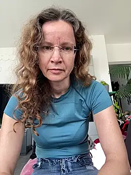 Chat +18 de AnnikaRose ao vivo