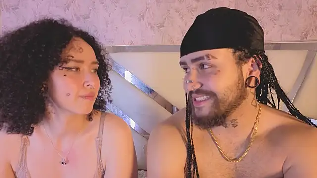 Chat XXX en directo de Benny_and_Mark