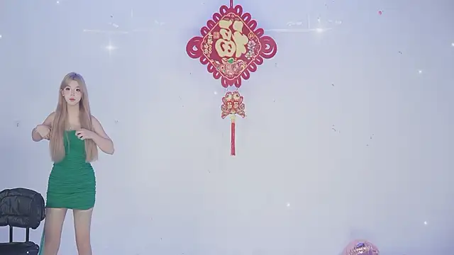 sweetgirls888 Adlı Modelin Web Kamerası Şovu