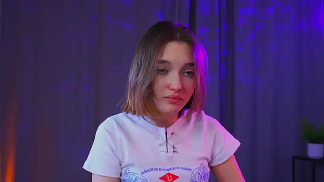 Leyla_crsh's Live XXX Chat