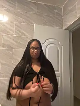 Chat +18 de Chaniita ao vivo