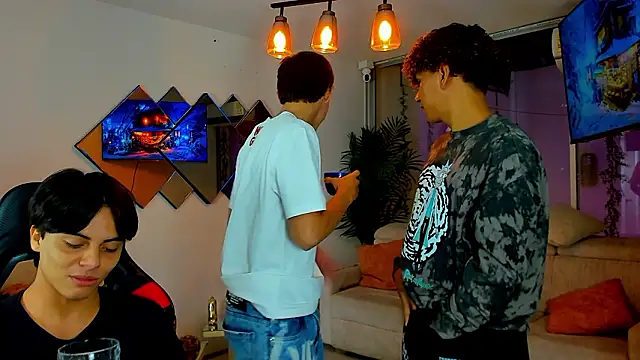 Houseofwarrios Adlı Modelin Canlı XXX Sohbeti