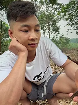 Naughty___asian Show Webcam