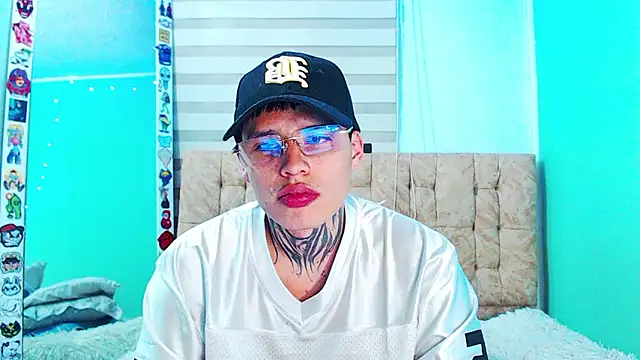 _justinmoon2 élő XXX-chatje